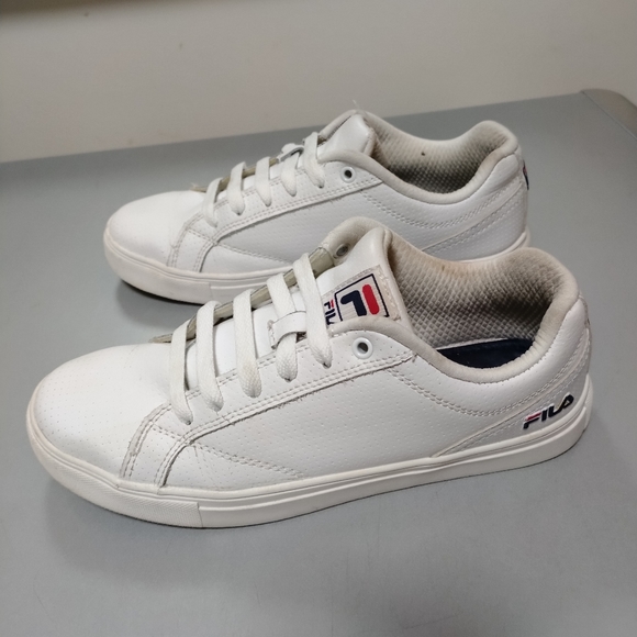 Classic White Leather Fila Sneakers Women's Ladies' Size 8 - Picture 3 of 12